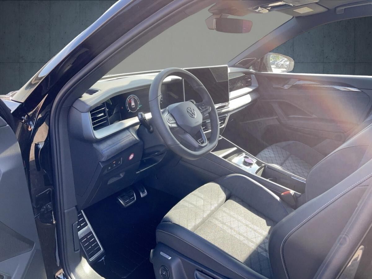 Volkswagen Tayron R-Line 1,5 l eHybrid OPF 130 kW (177 PS) / 85 kW (115 PS)*AHK*Harman Kardon*