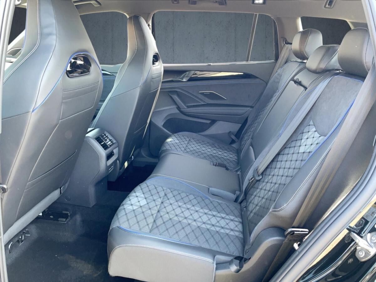 Volkswagen Tayron R-Line 1,5 l eHybrid OPF 130 kW (177 PS) / 85 kW (115 PS)*AHK*Harman Kardon*