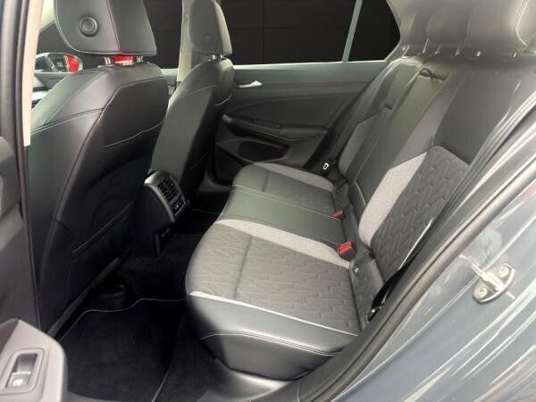 Volkswagen Golf GOAL 2.0 TDI*DSG*SHZ*ACC*CarPlay*LightAssi*