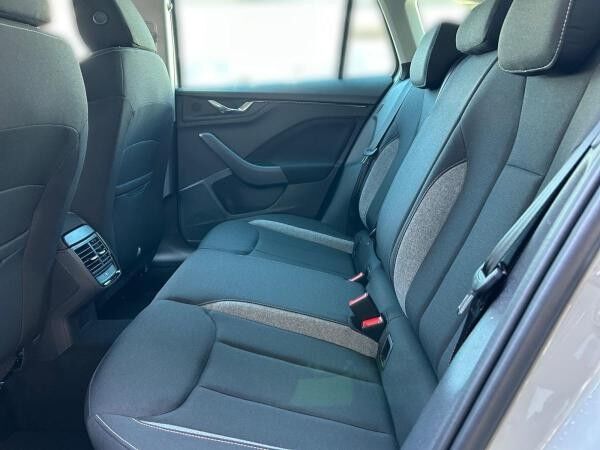 Skoda Scala Tour 1,0 TSI DSG ACC Kamera SHZ AHK *SONDERAKTION SOFORT VERFÜGBAR*