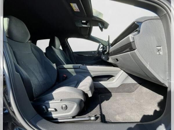 Volkswagen ID.7 Tourer ⚡77kWh⚡WKR, NAVI, AHK, 360°KAMERA, MATRIX, HUD