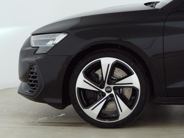 Audi S3 Sportback 5JGar SONOS HuD 19 Matrix