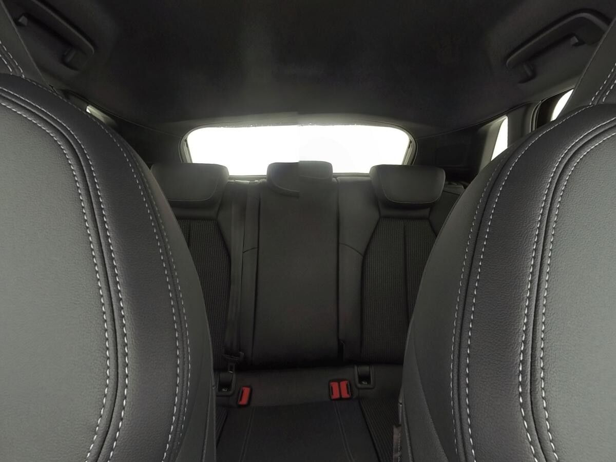 Audi S3 Sportback 5JGar SONOS HuD 19 Matrix