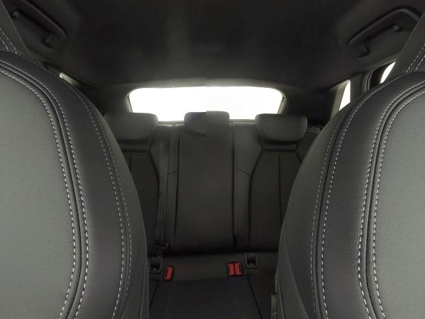 Audi S3 Sportback 5JGar SONOS HuD 19 Matrix