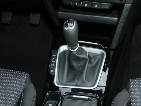Kia Ceed 1.5T 140 ULTIMATE STLEY JBL
