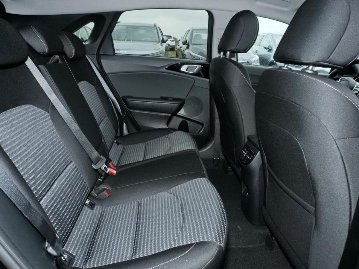 Kia Ceed 1.5T 48V DCT 140 ULTIMATE STYLE JBL UVM.