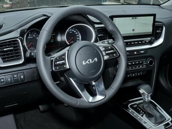 Kia Ceed 1.5T 48V DCT 140 ULTIMATE STYLE JBL UVM.