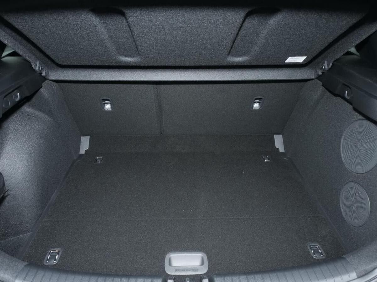 Kia Ceed 1.5T 48V DCT 140 ULTIMATE STYLE JBL UVM.