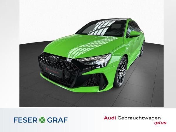 Audi RS3 Limousine qu S-tro. +PANO+MATRIX+280 km/h+SO