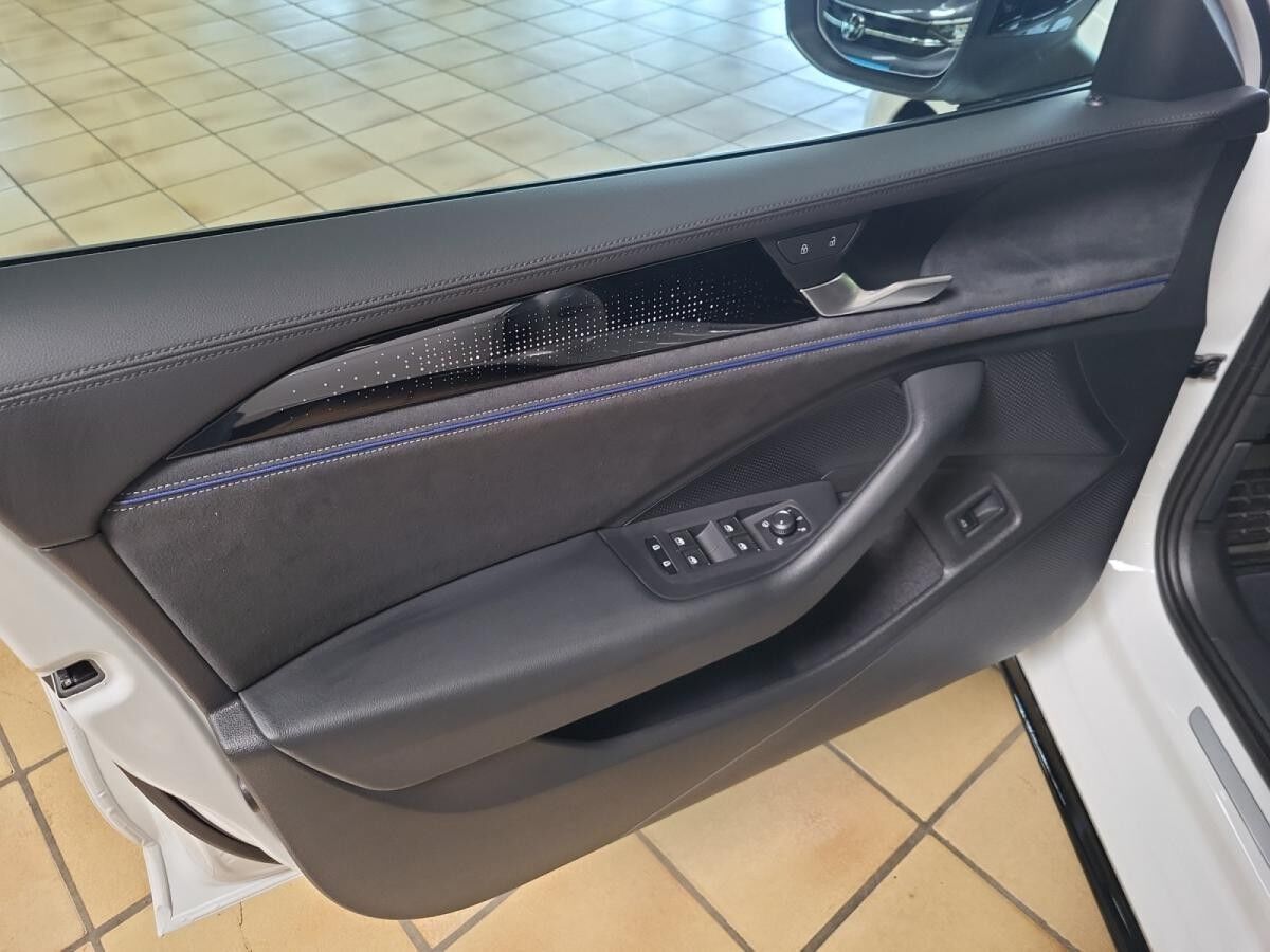 Volkswagen Passat Variant 2.0 TDI DSG R-line