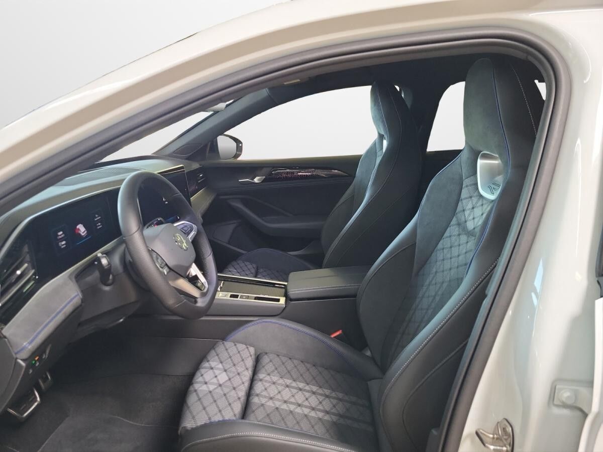 Volkswagen Passat Variant 2.0 TDI DSG R-line