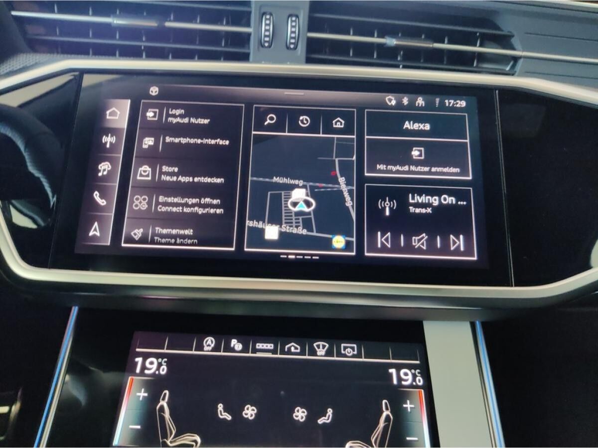 Audi RS6 Avant performance tiptronic STHZG*PANO*HUD*MATRIX*NAV*SHZ*ACC*PARKLENK*360°*B&O*EL.SITZE+HECKKL*VMAX