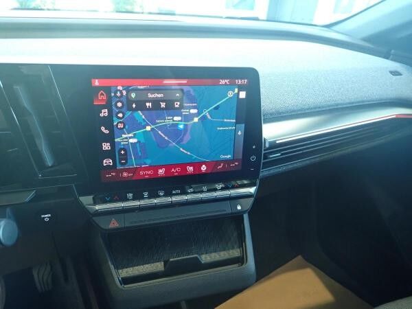 Renault Megane E-Tech Techno 220 Comfort Range