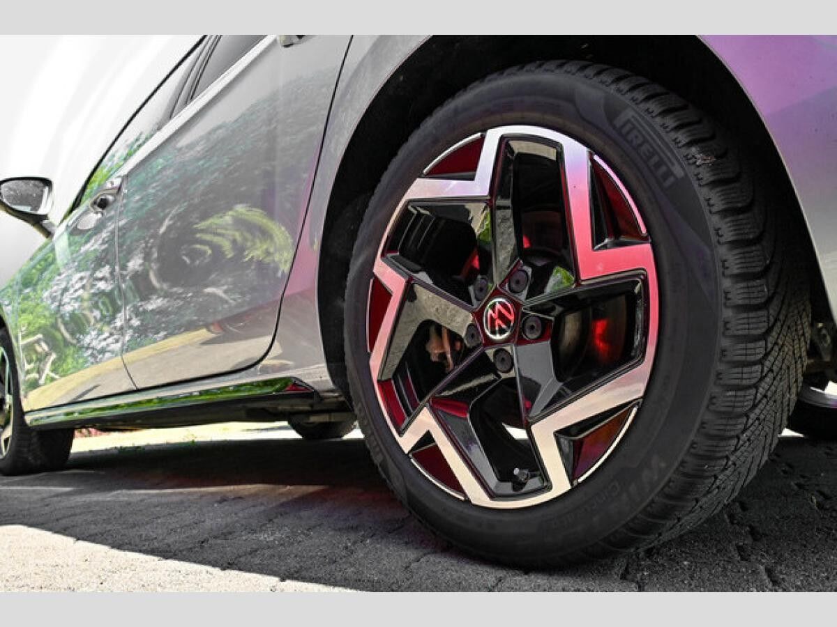 Volkswagen Passat Variant 1.5 eHybrid DSG R-line