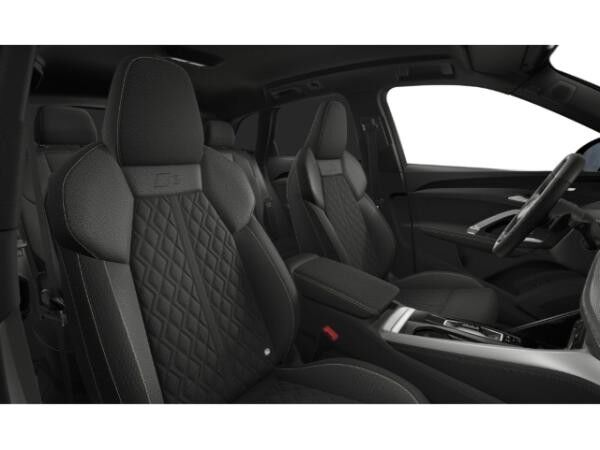 Audi Q5 SUV TDI S line AHK HUD Navi CarPlay