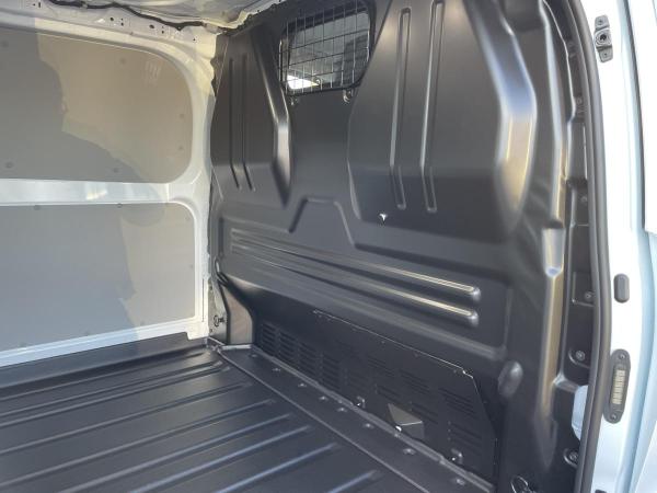 Ford Transit Custom Trend 280 L1 110 PS Schalter * Sofort Verfügbar*