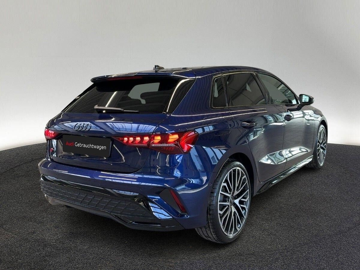 Audi A3 Sportback 35 TDI S line Kamera AHK LED ACC Teilleder