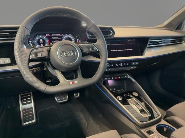 Audi A3 Sportback 35 TDI S line Kamera AHK LED ACC Teilleder