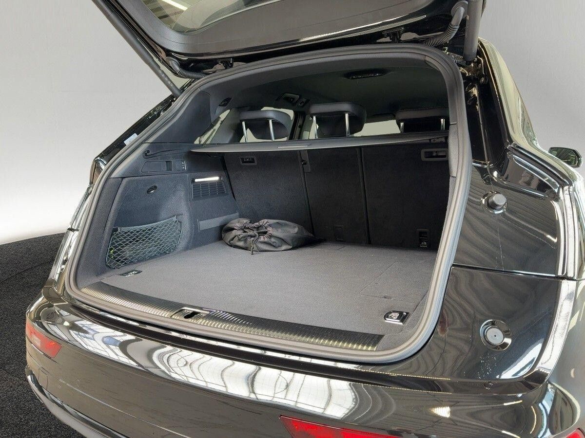 Audi Q5 50 TFSI e S line quattro Kamera ACC Memory Teilleder