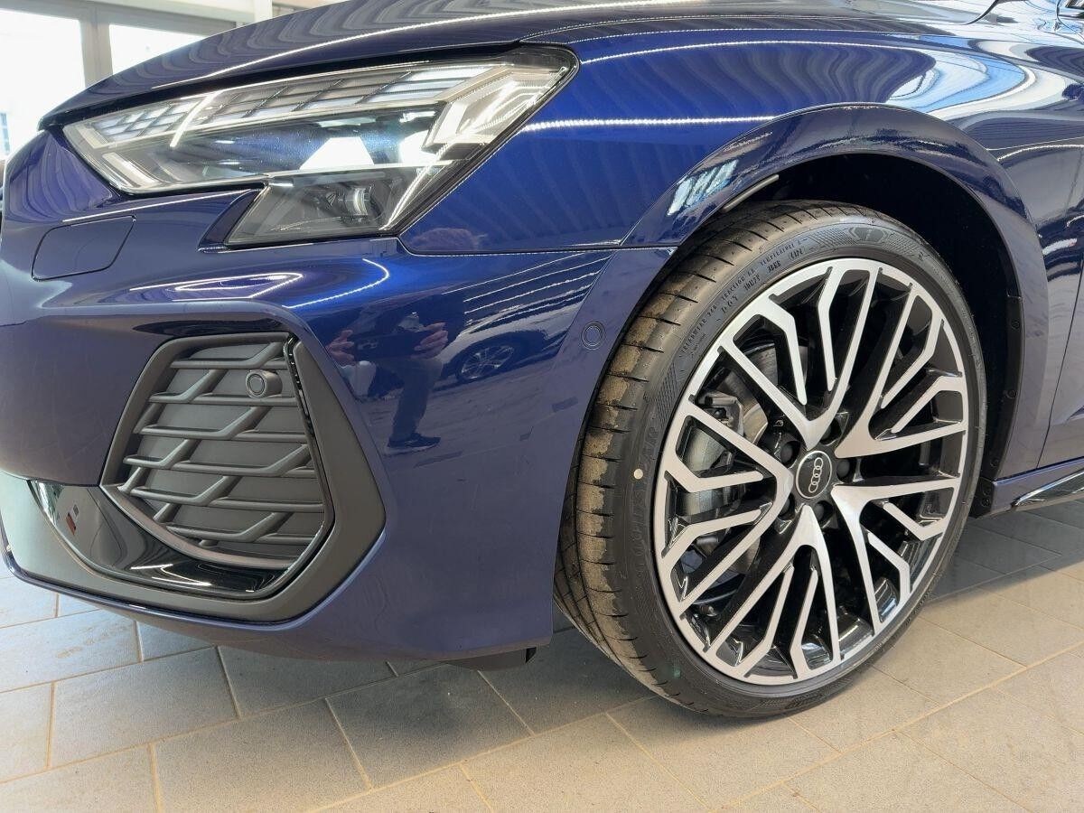 Audi A3 Sportback 35 TDI S line Kamera AHK LED ACC Teilleder