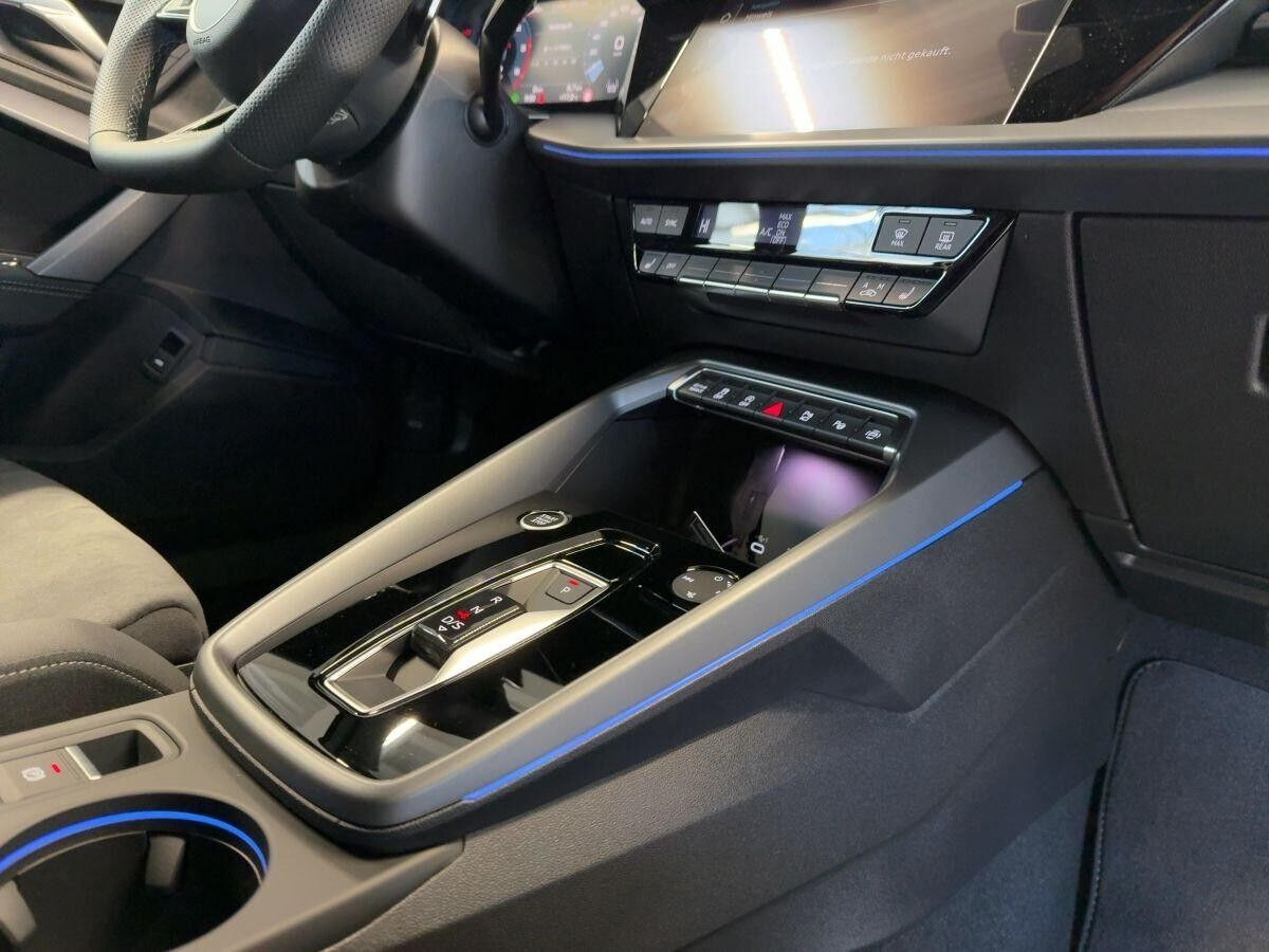 Audi A3 Sportback 35 TDI S line Kamera AHK LED ACC Teilleder