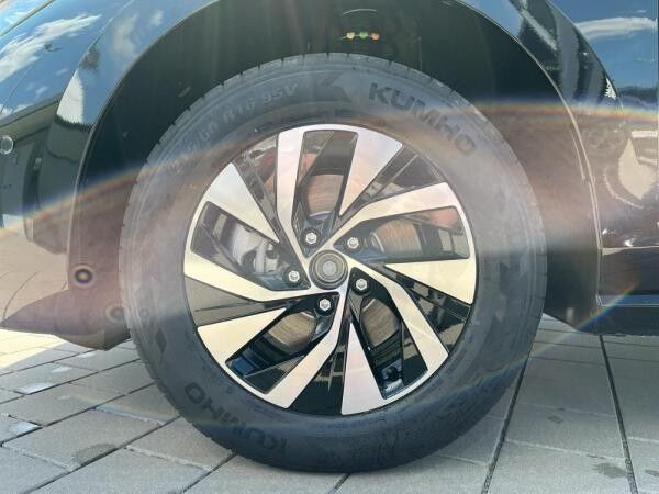 Volkswagen Passat Business 2.0 l TDI DSG LED RFK