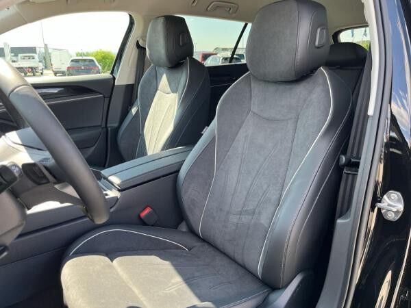 Volkswagen Passat Business 2.0 l TDI DSG LED RFK
