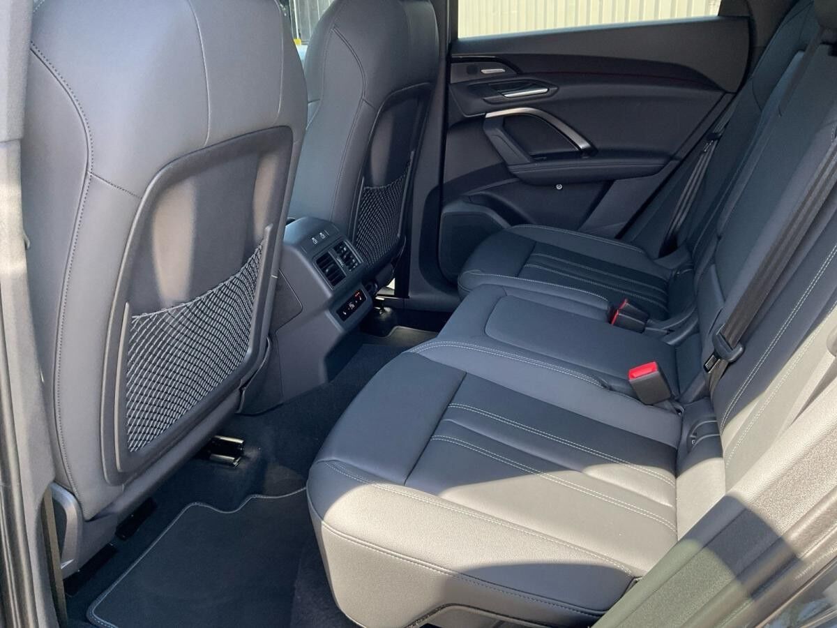 Audi Q5 Sportback TDI quattro S line 360° HuD Luftfed Audi Q5 Sportback TDI quattro S line 360° HuD Luftfed