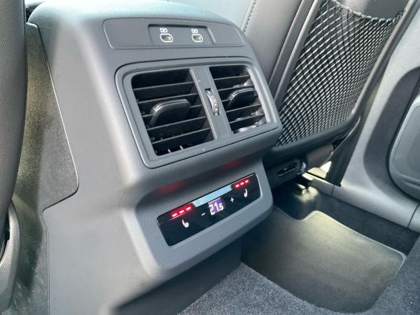 Audi Q5 Sportback TDI quattro S line 360° HuD Luftfed Audi Q5 Sportback TDI quattro S line 360° HuD Luftfed