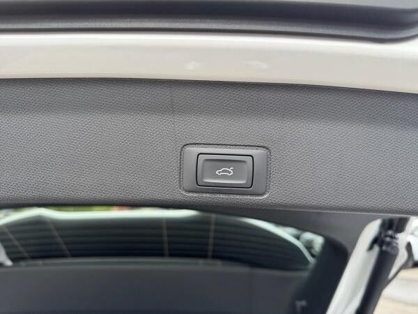 Cupra Terramar 1.5 eTSI DSG Pano AHK Sennheiser 20'' HUD