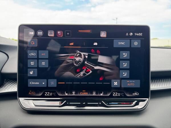 Cupra Terramar 1.5 eTSI DSG Pano AHK Sennheiser 20'' HUD