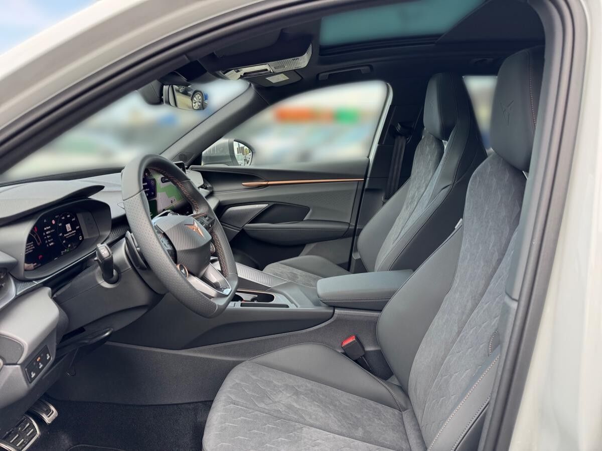 Cupra Terramar 1.5 eTSI DSG Pano AHK Sennheiser 20'' HUD
