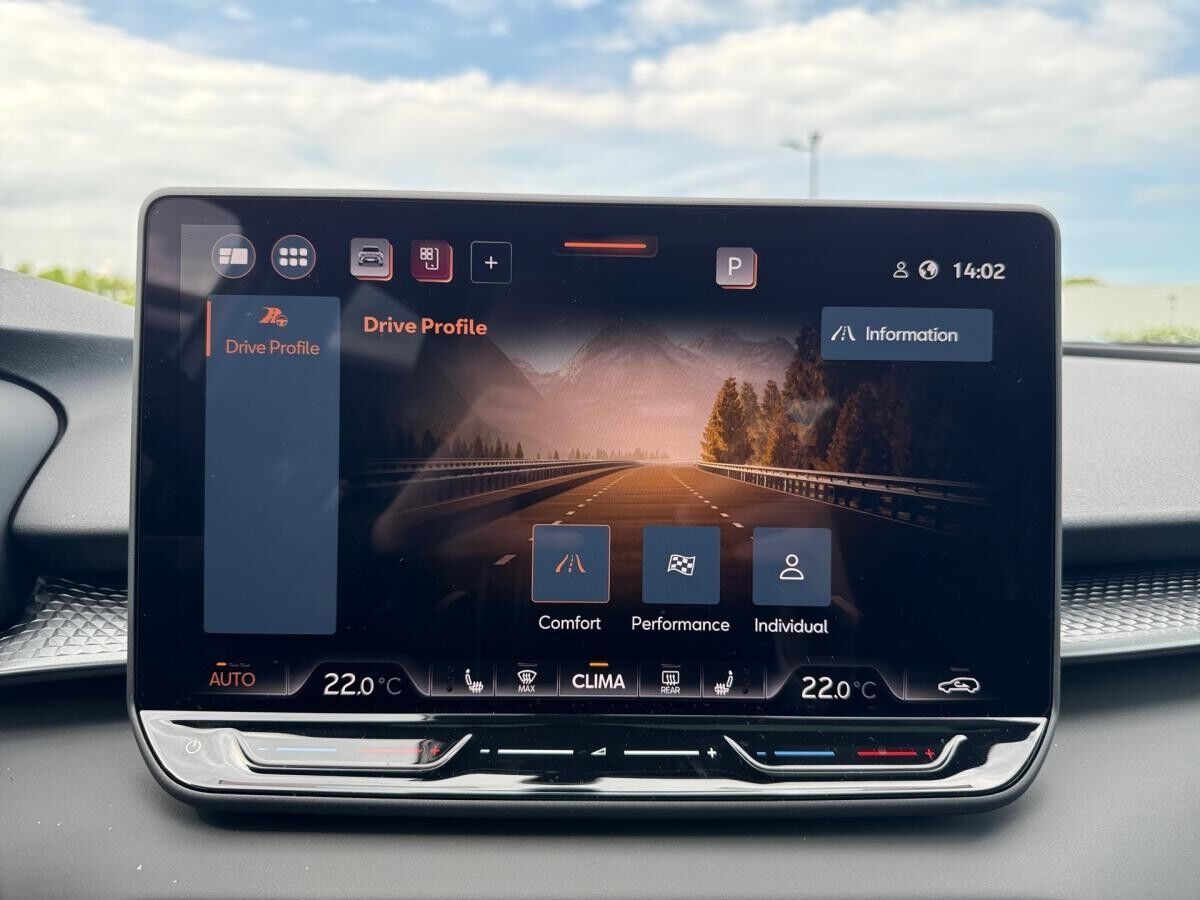 Cupra Terramar 1.5 eTSI DSG Pano AHK Sennheiser 20'' HUD