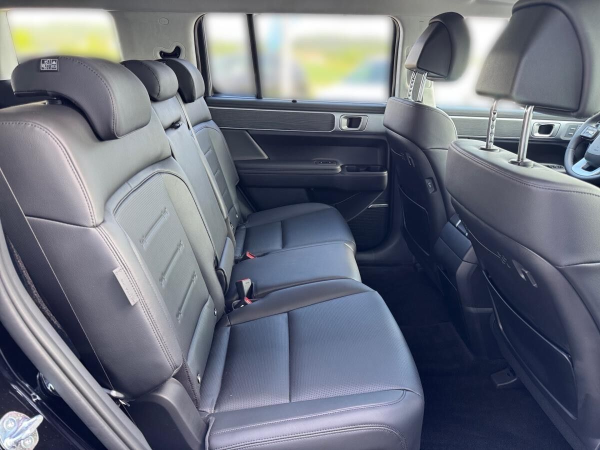 Hyundai SANTA FE HEV 5-Sitzer (MY25) 1.6 T-GDI (215 PS) 6-AT 4WD Signature/Komfort-Paket/Technik-Paket