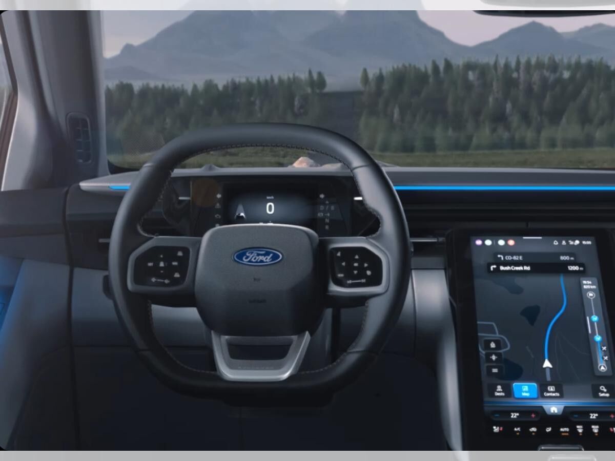 Ford Explorer 🔌77 kWh🔋⚡GEWERBE-AKTION⚡AGR-SITZE⚡FAHRERASSISTENZ-PAKET⚡WÄRMEPUMPE