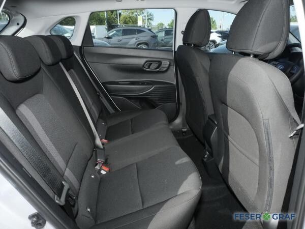 Hyundai i20 TREND & KOMFORT DCT NAVI CAM SHZ LHZ CARPLAY