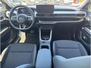 Jeep Avenger Altitude mit Allwetterreifen 1.2 DCT e-Hybrid in 4 Farben Verfügbar Abholung Mannheim❗️