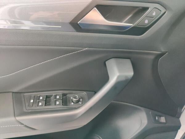 Volkswagen T-Roc Style 2.0 TDI AHK/Matrix/IQ.Drive/Navi/RFK