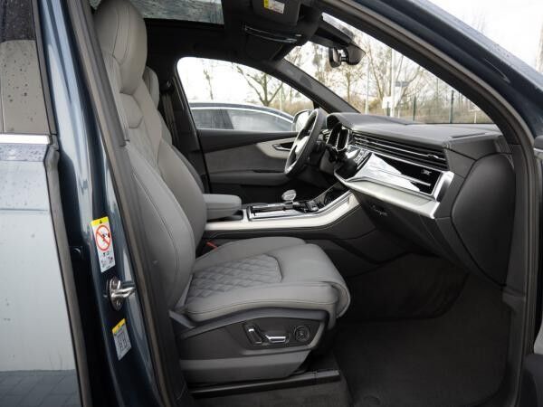 Audi Q7 S line 50 TDI quattro