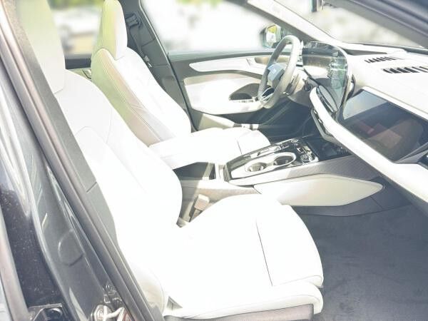 Audi A6 Avant TDI quattro S tronic