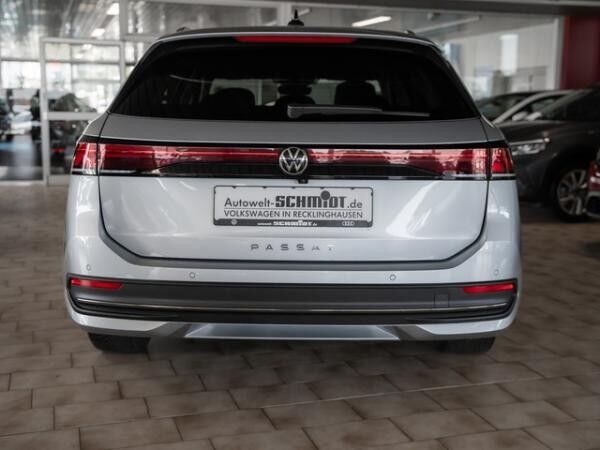 Volkswagen Passat Variant 2,0 TDI DSG Business ACC Navi AHK R-Kamera