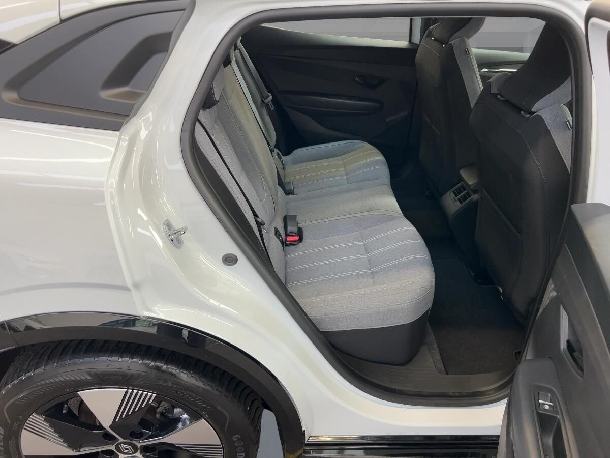 Renault Megane EV40 EQUILIBRE UPE:42.600,-