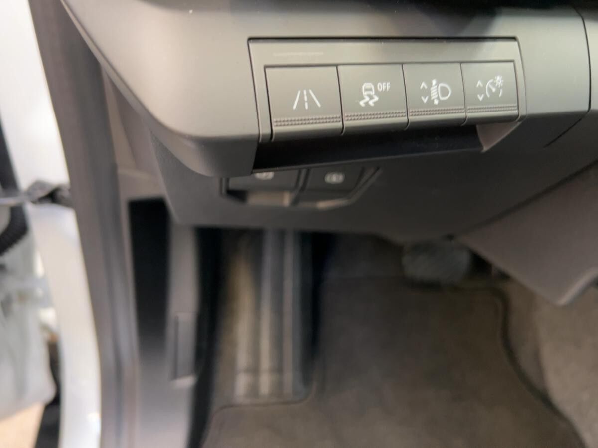 Renault Megane EV40 EQUILIBRE UPE:42.600,-