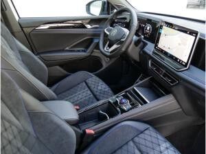 Volkswagen Tiguan R-Line 1,5 l eHybrid DSG Pano,AHK,IQ Lagerwagen !