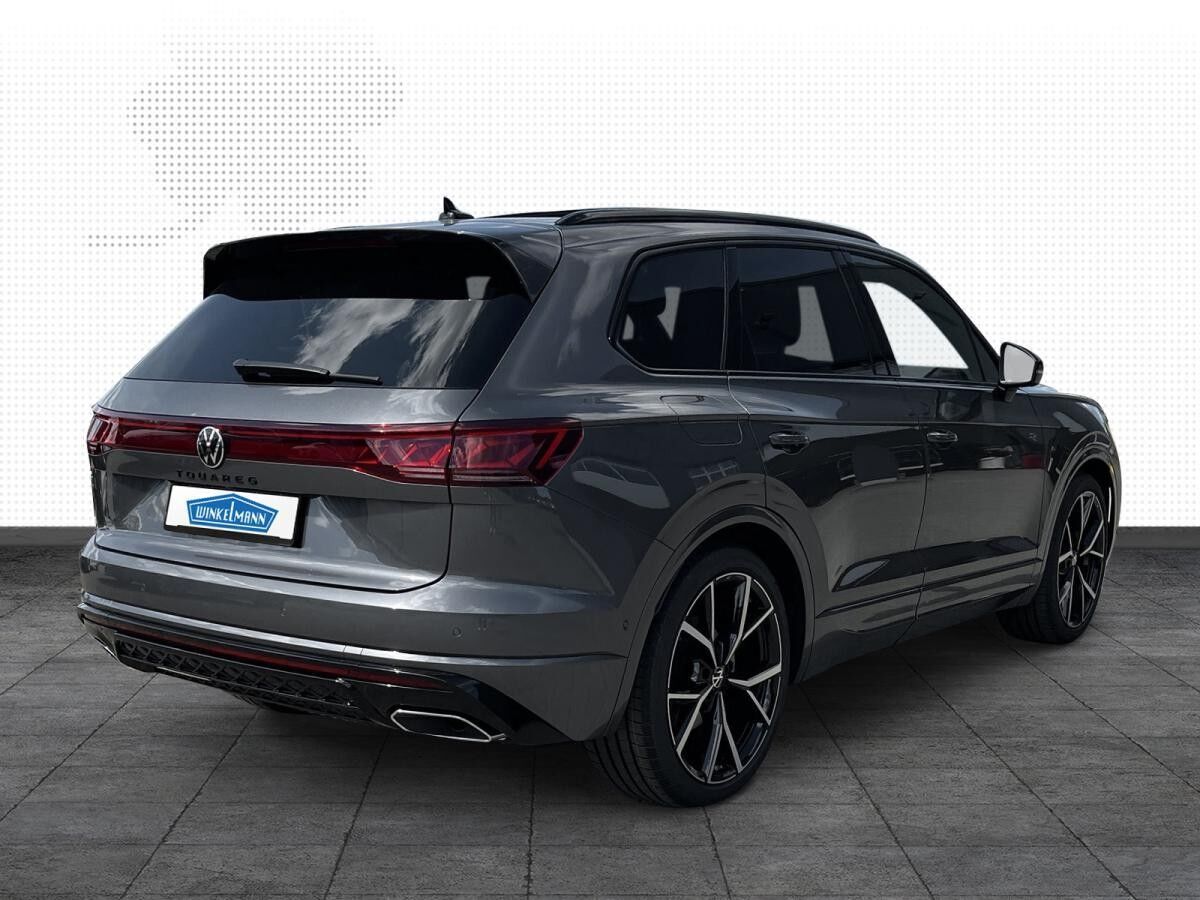 Volkswagen Touareg R-Line 3,0 l V6 TDI 4MOTION PANO AHK HEAD UP IQ DRIVE