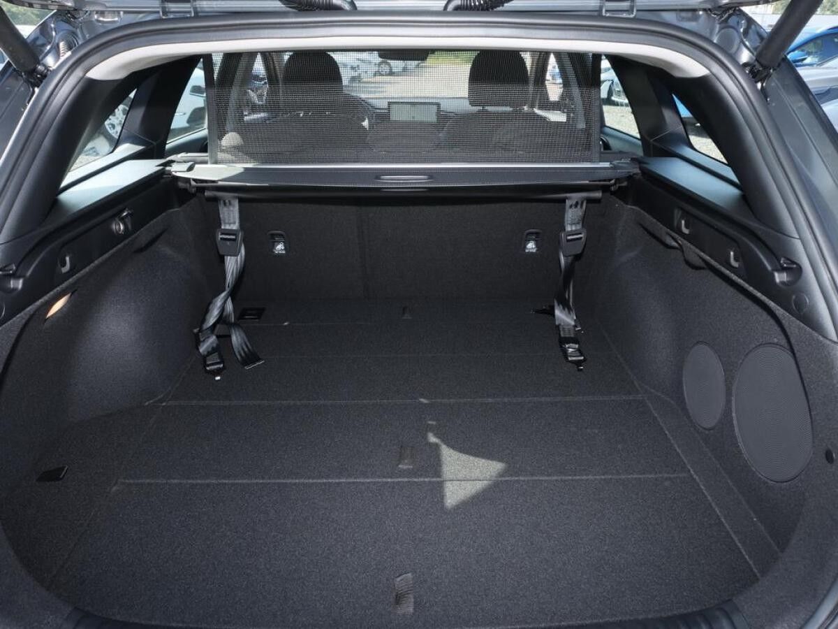 Kia Ceed SW Ceed Sportswagon 1.5T 48V DCT ULTIMATE STYLE JBL