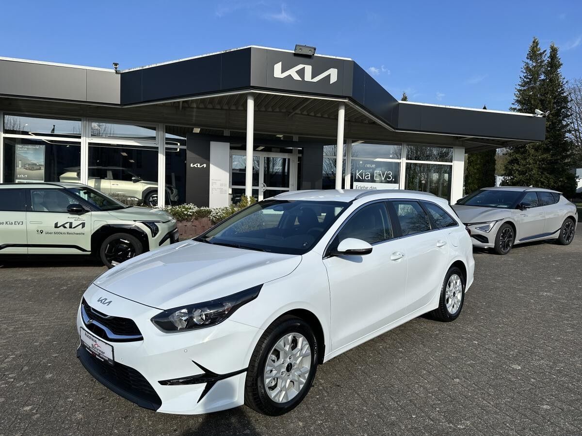 Kia Ceed SW 1.5T 140 ULTIMATE STD