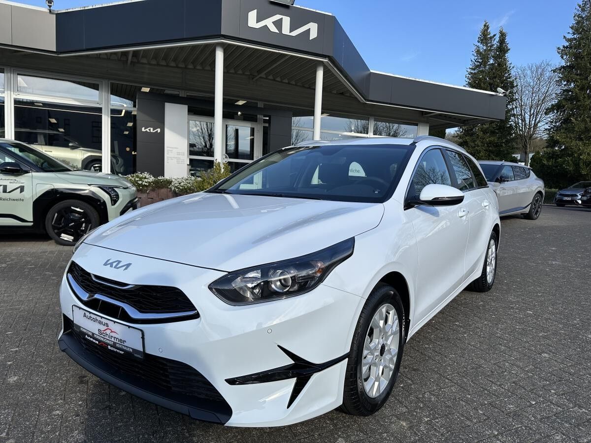 Kia Ceed SW 1.5T 140 ULTIMATE STD