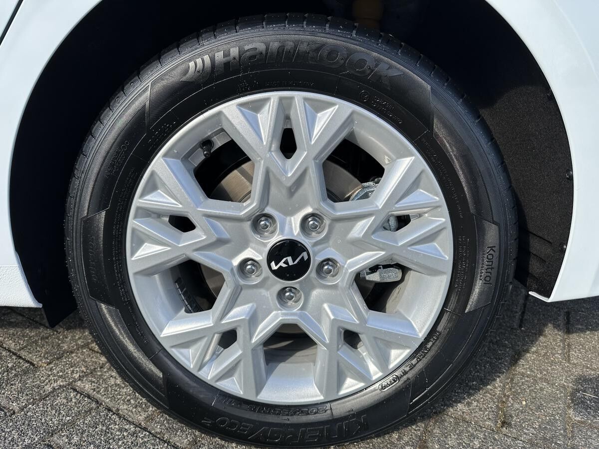 Kia Ceed SW 1.5T 140 ULTIMATE STD