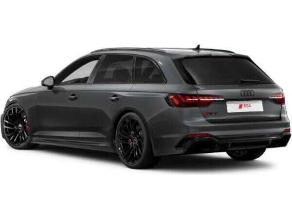 Audi RS4 Avant RS-SPORTABGASANLAGE*PANO*B&O*ACC*360°